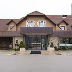 酒店 Grof