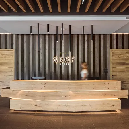 Hotel Grof