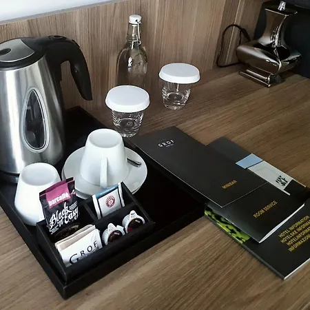 Grof Hotel