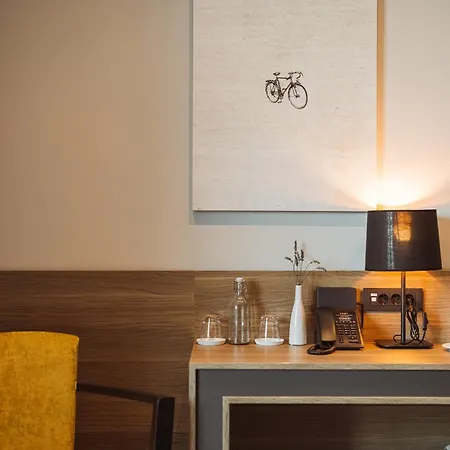 Grof ホテル Vransko